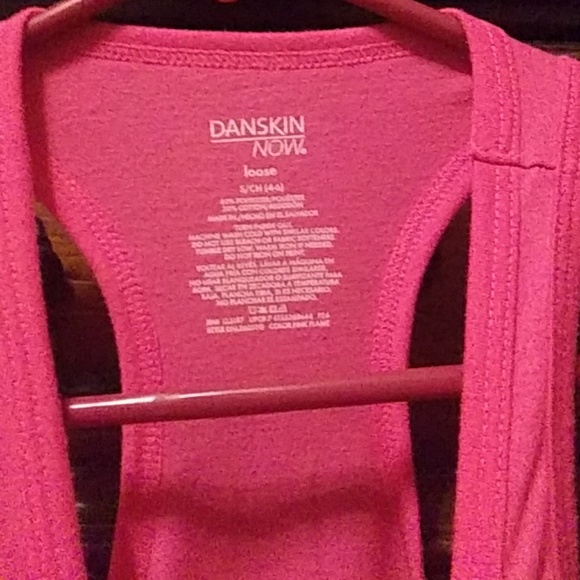 Work out top - Picture 2 of 3